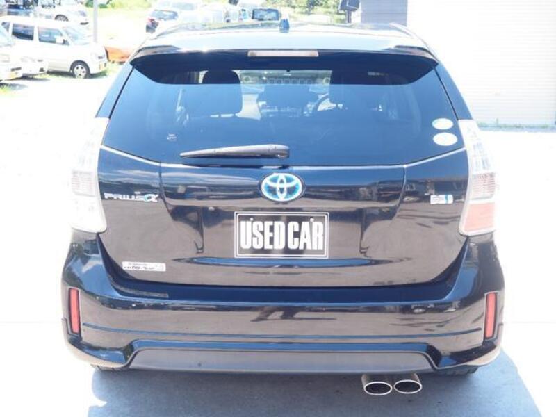 PRIUS ALPHA