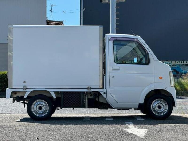 CARRY TRUCK