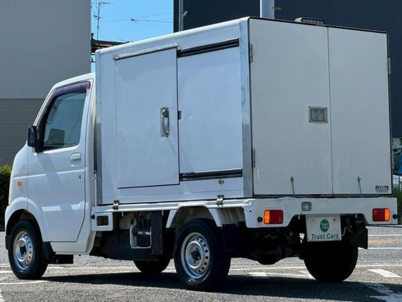 CARRY TRUCK