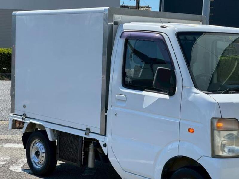 CARRY TRUCK