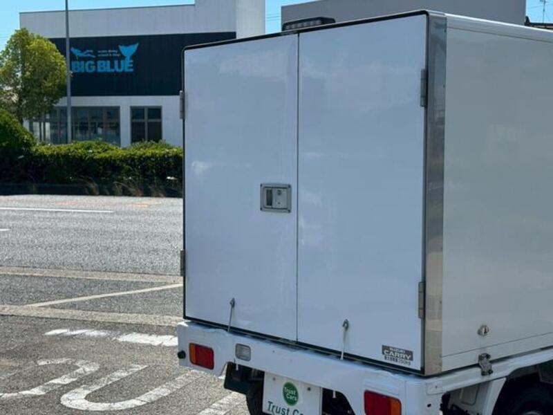 CARRY TRUCK