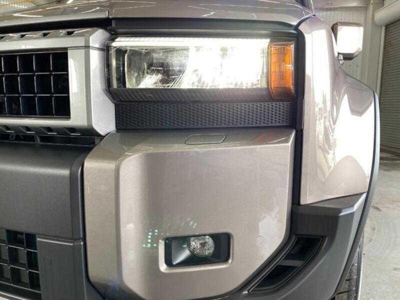 LAND CRUISER 250