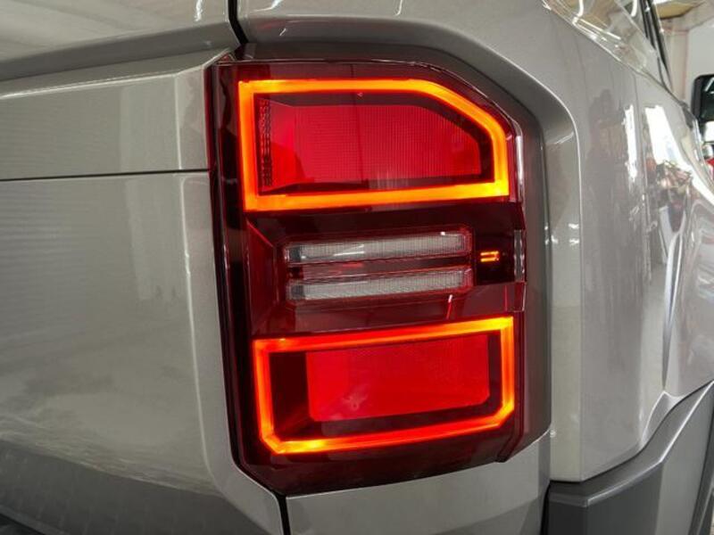 LAND CRUISER 250