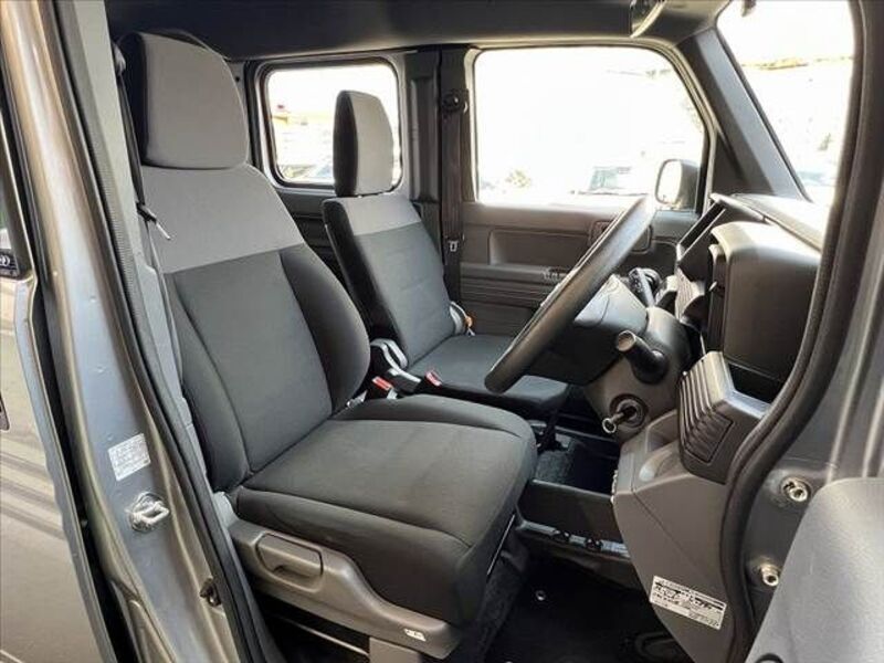 N-VAN