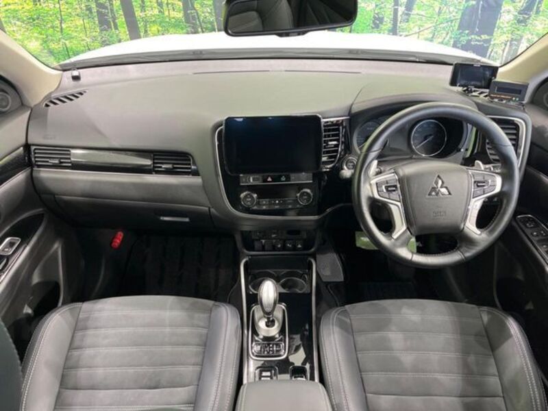 OUTLANDER PHEV