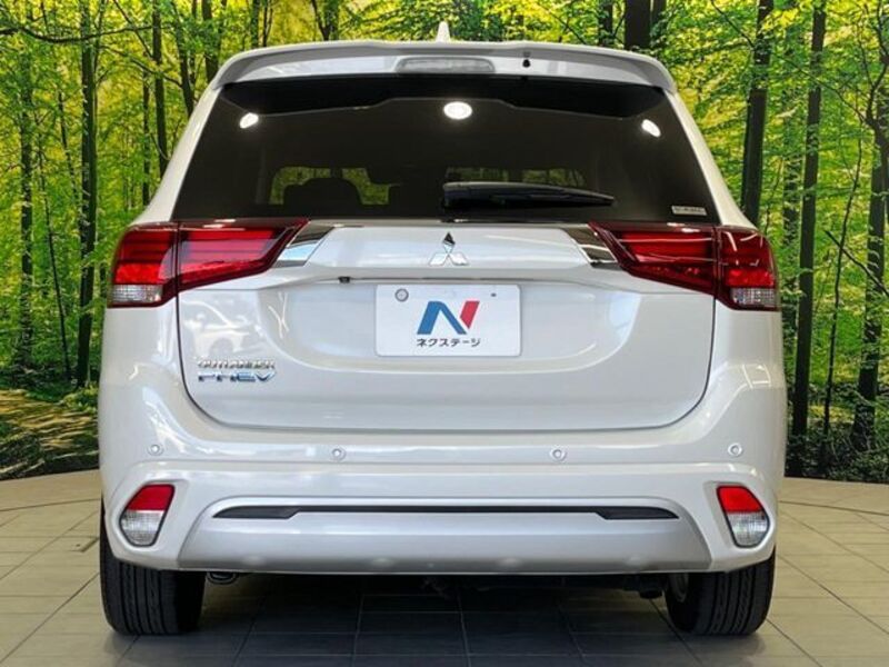 OUTLANDER PHEV