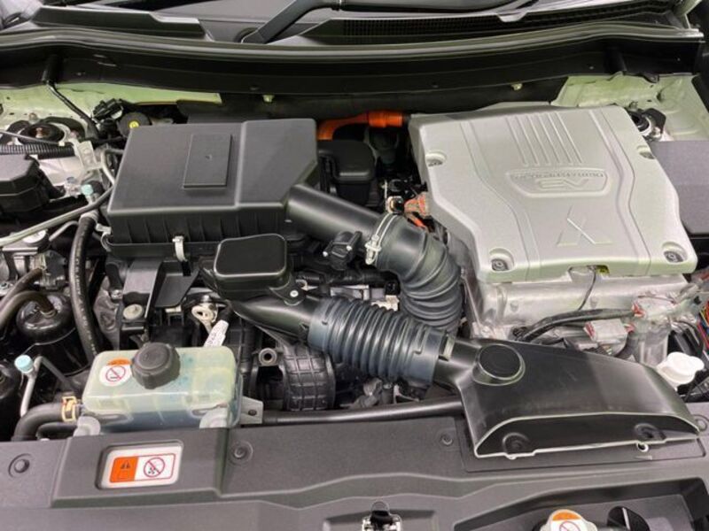 OUTLANDER PHEV