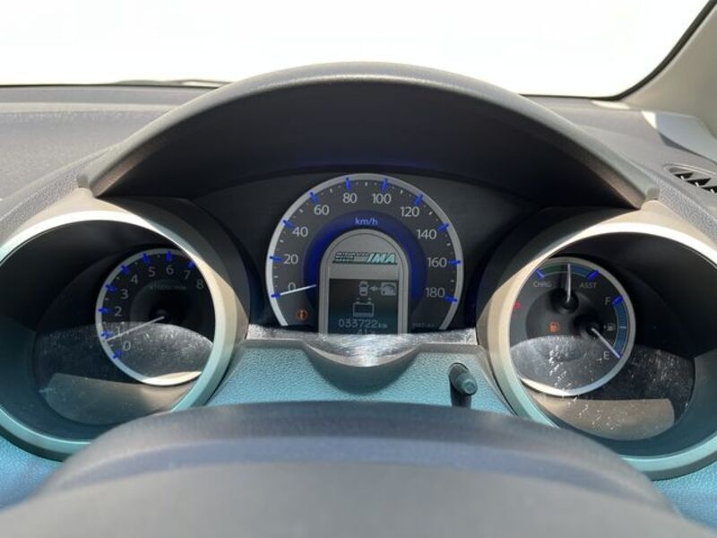 FIT HYBRID
