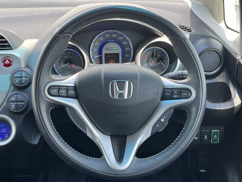 FIT HYBRID