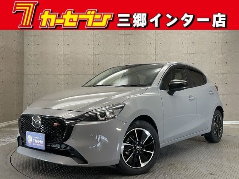 MAZDA2-0