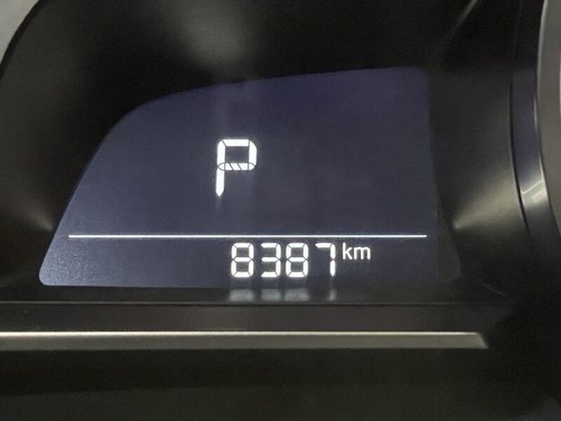 MAZDA2