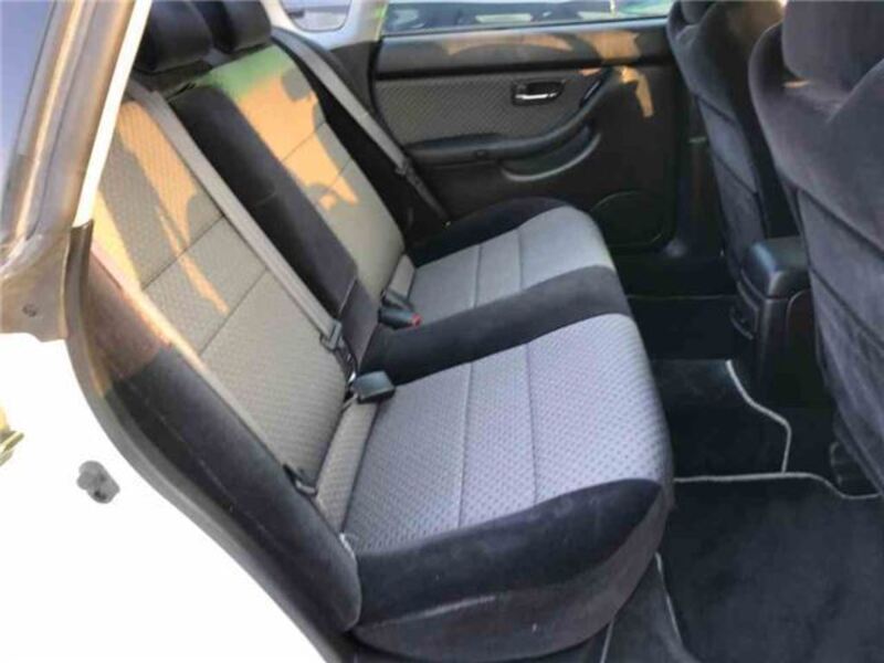 LEGACY B4