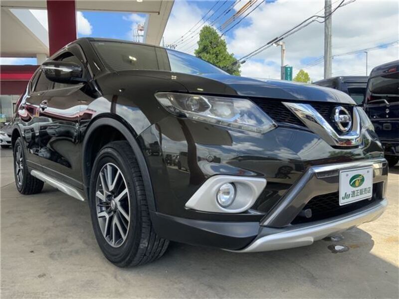 X-TRAIL