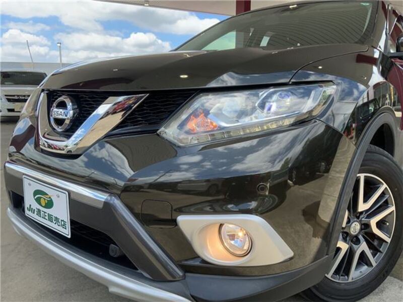 X-TRAIL