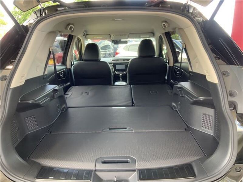 X-TRAIL