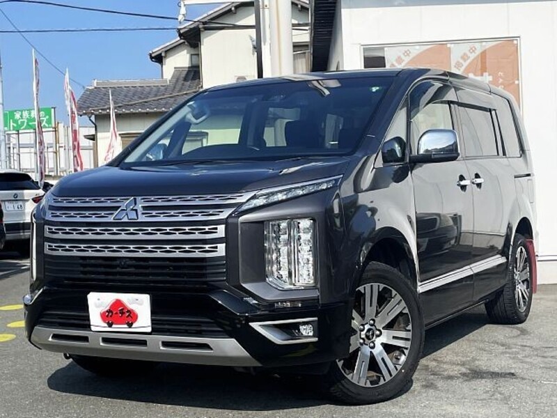 MITSUBISHI DELICA D5