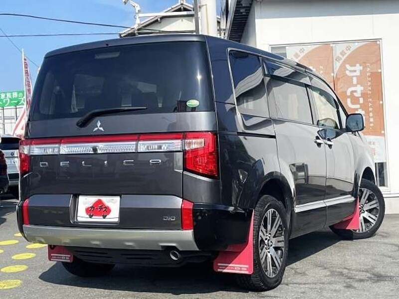 DELICA D5