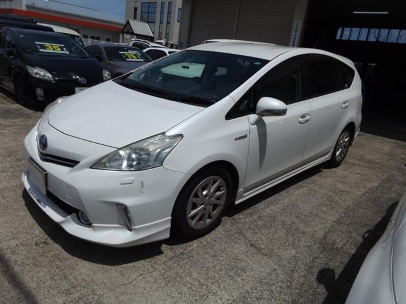 PRIUS ALPHA