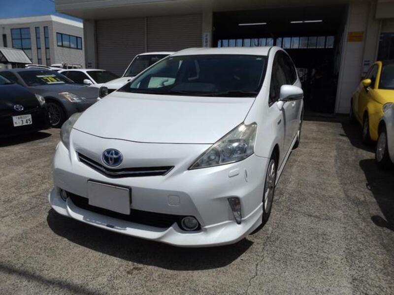 PRIUS ALPHA-0