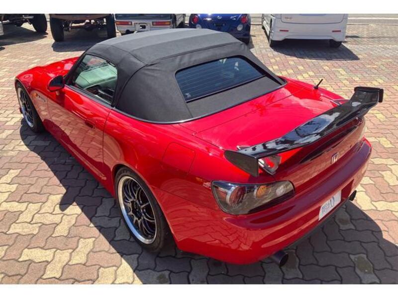S2000