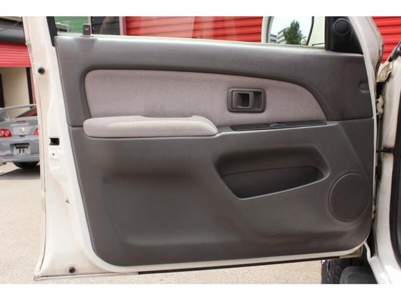 HILUX SURF