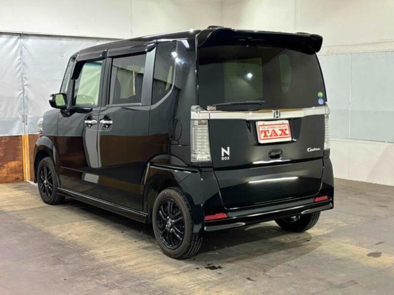 N BOX CUSTOM