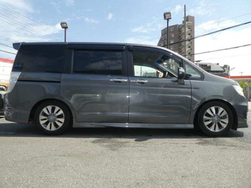 STEPWAGON SPADA