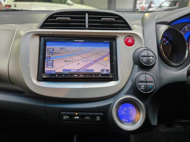 FIT HYBRID