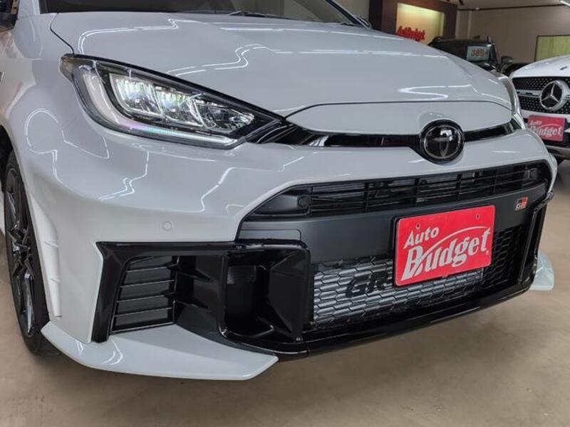 GR YARIS