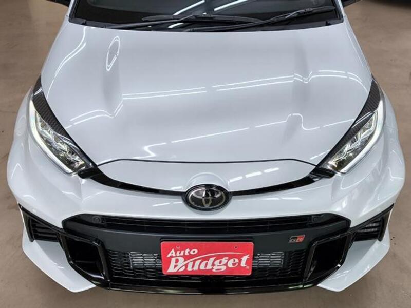 GR YARIS