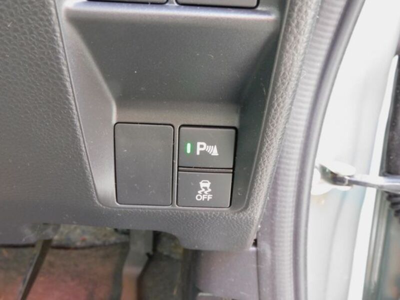 N-VAN