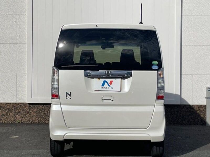 N BOX
