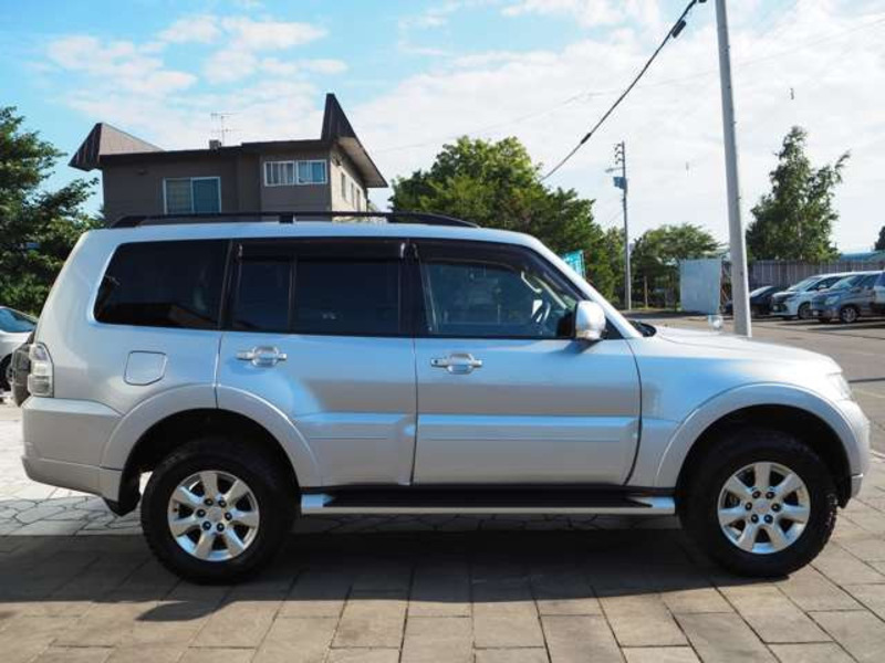 PAJERO