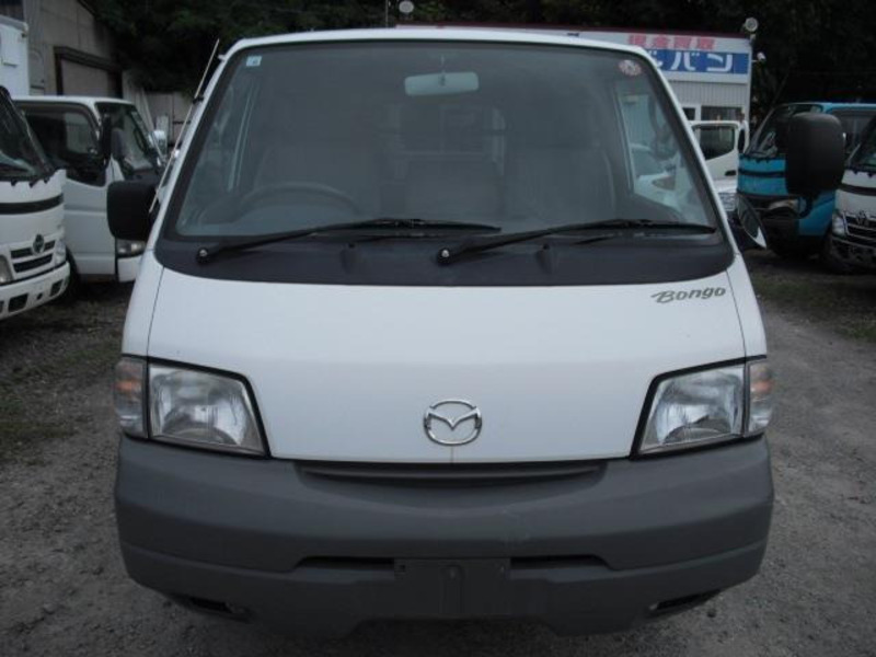 BONGO VAN