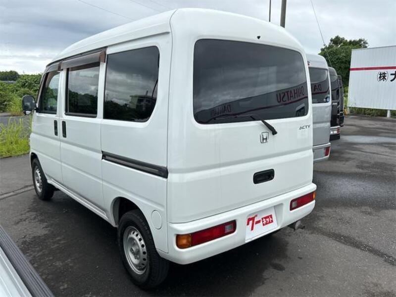 ACTY VAN