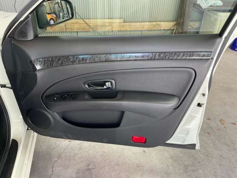 BLUEBIRD SYLPHY