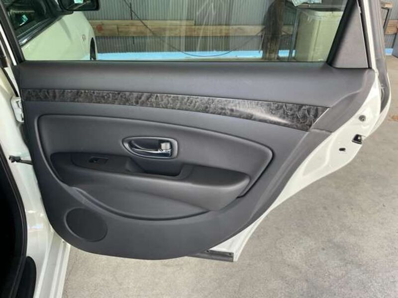 BLUEBIRD SYLPHY