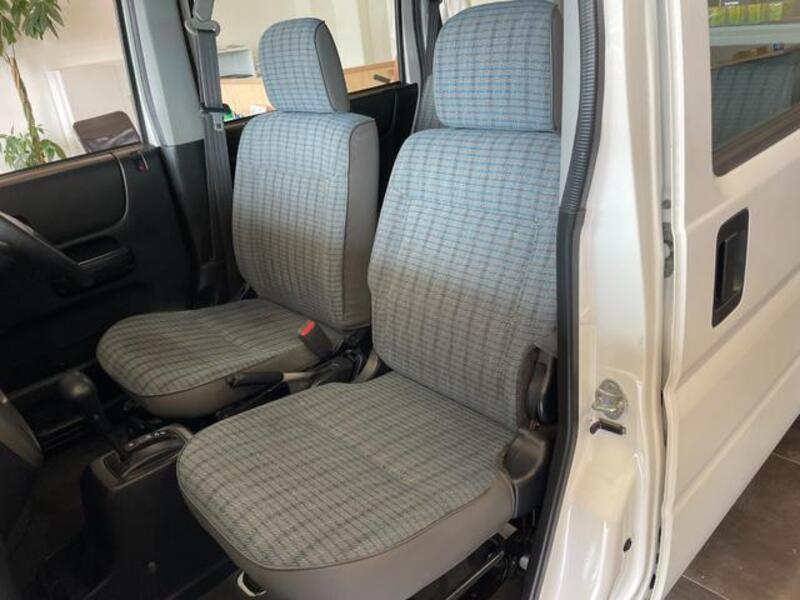 ACTY VAN