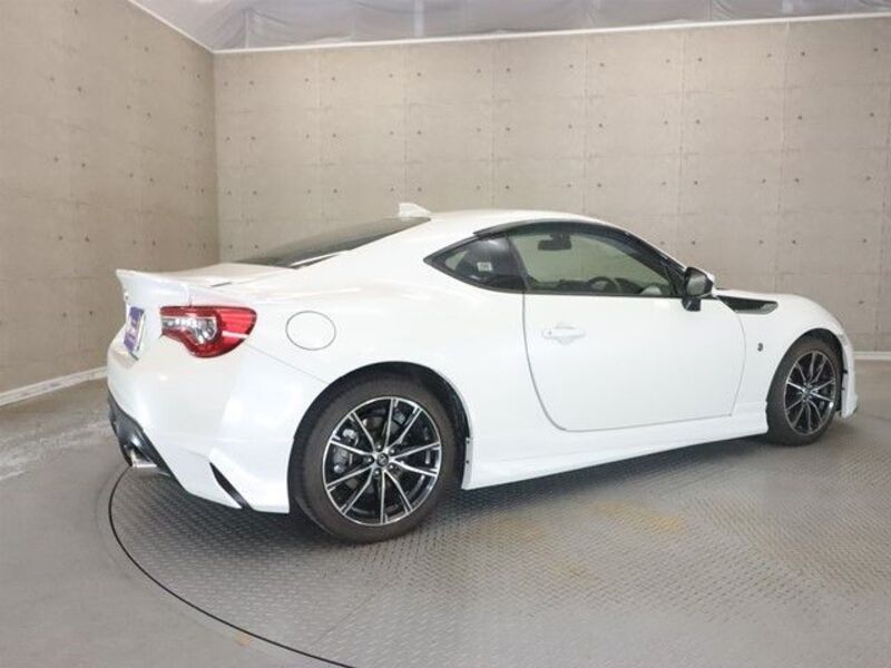 86