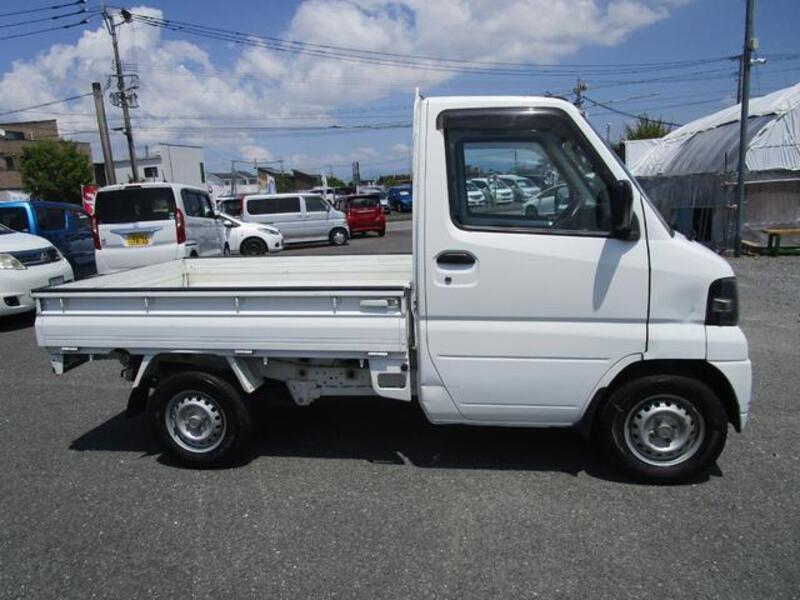CLIPPER TRUCK