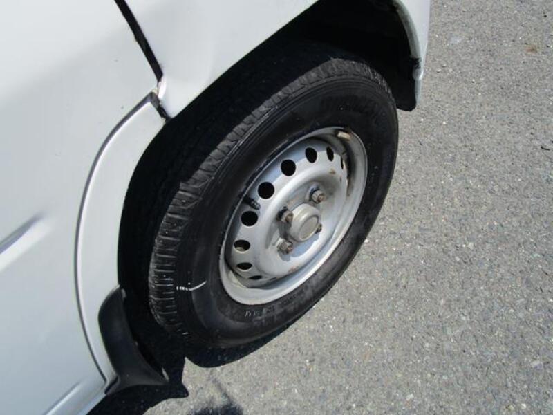 CLIPPER TRUCK