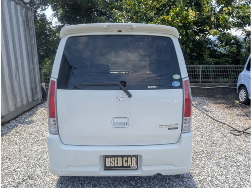 WAGON R