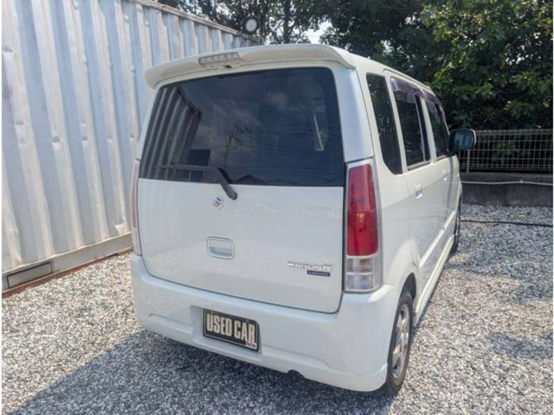 WAGON R