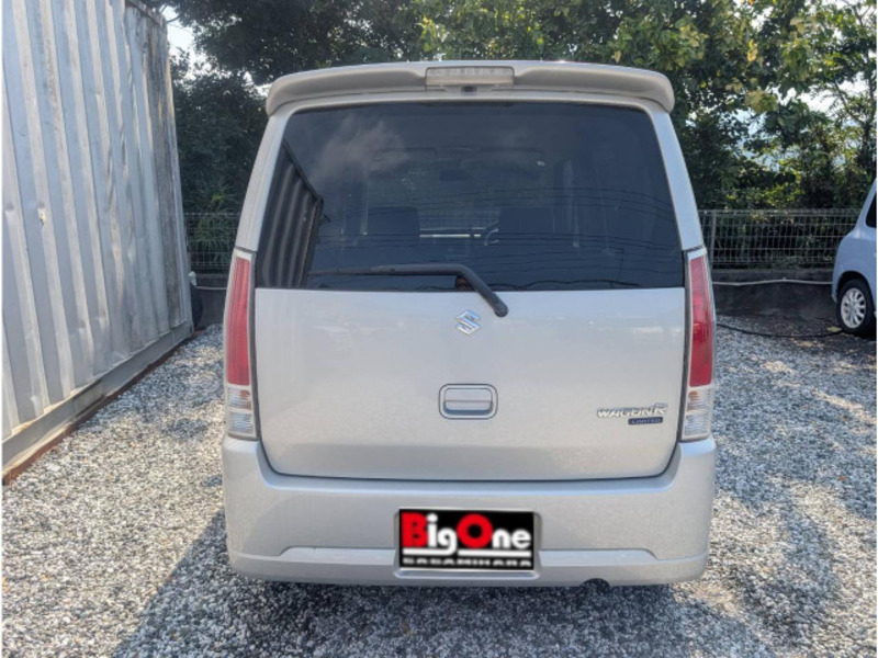 WAGON R