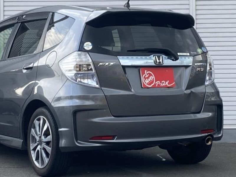 FIT HYBRID