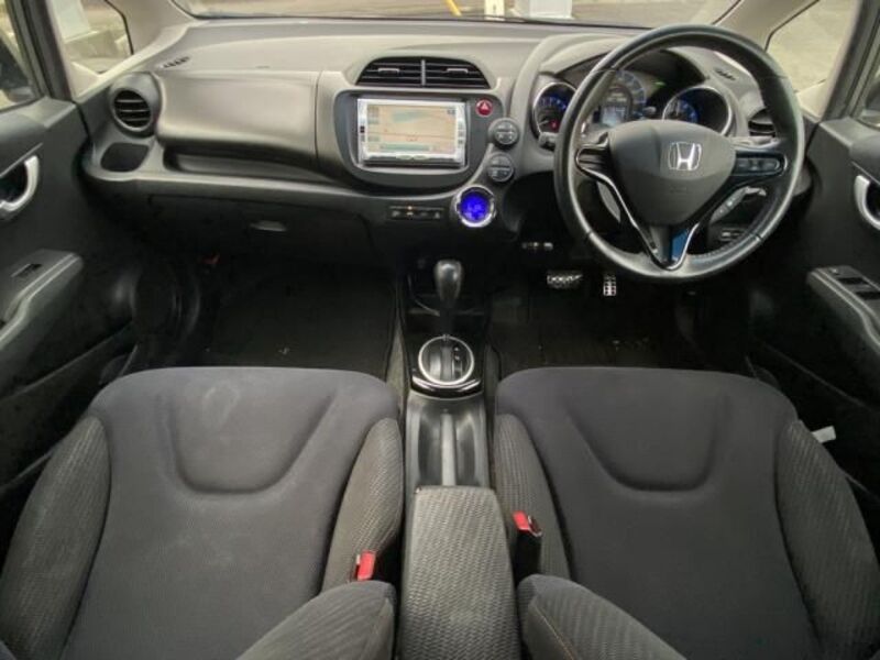 FIT HYBRID