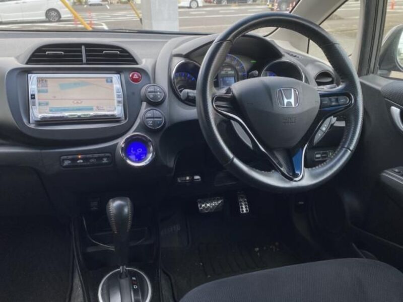 FIT HYBRID