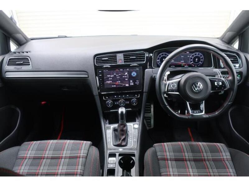 GOLF GTI