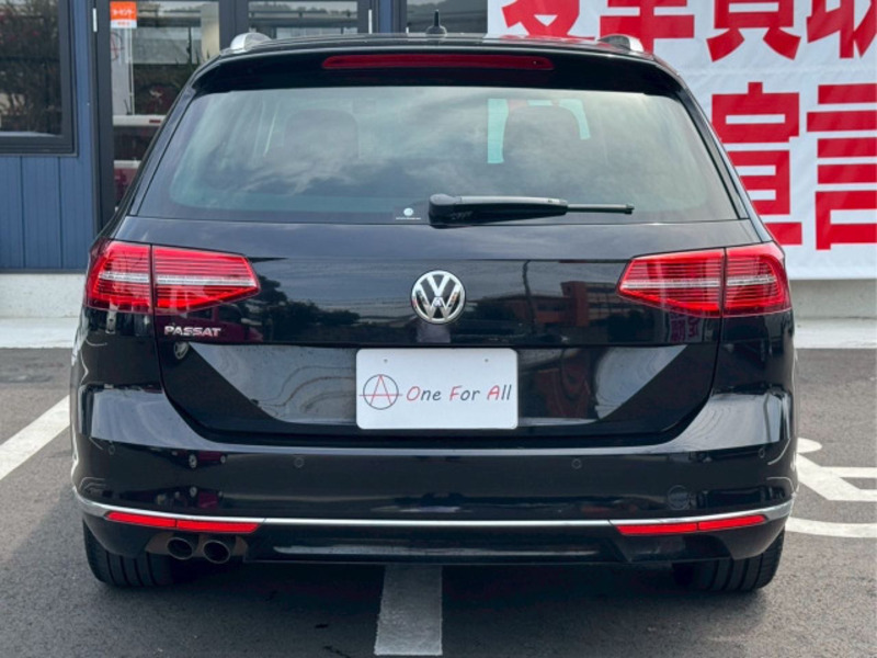 PASSAT VARIANT