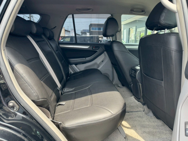 HILUX SURF